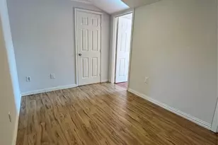 512 Melbourne St, Houston, TX 77022 - Photo 3