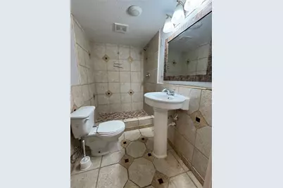 512 Melbourne Street, Houston, TX 77022 - Photo 5