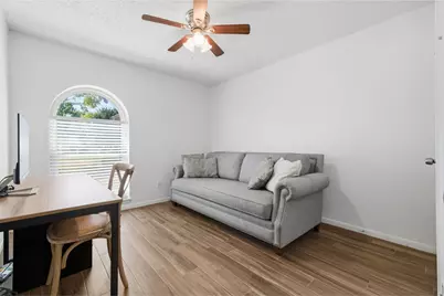 17522 Huntersglen Circle, Humble, TX 77396 - Photo 11