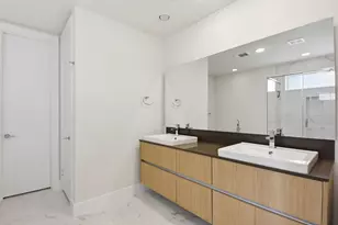 5519 Paraiso Pl, Houston, TX 77091 - Photo 15