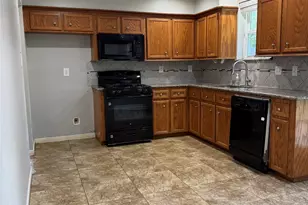 509 Avondale Ln, Friendswood, TX 77546 - Photo 7