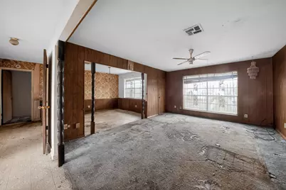 8806 Braunston Lane, Houston, TX 77088 - Photo 7