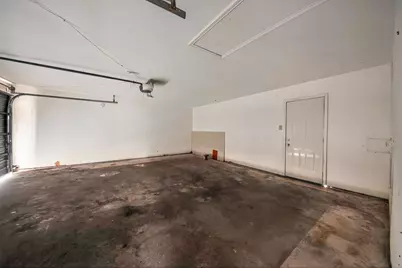 8806 Braunston Lane, Houston, TX 77088 - Photo 23