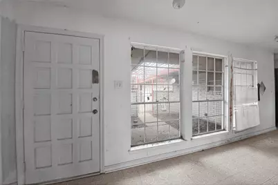 8806 Braunston Lane, Houston, TX 77088 - Photo 5