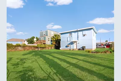 6004 Avenue T, Galveston, TX 77551 - Photo 13