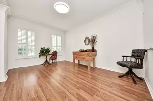 7215 Thornmeadow Ln, Cypress, TX 77433 - Photo 9