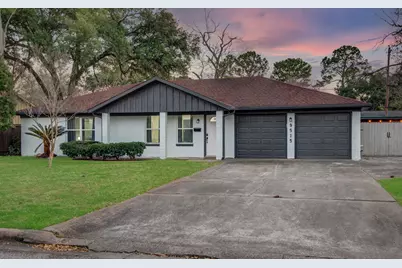 9515 Meadowglen Lane, Houston, TX 77063 - Photo 39