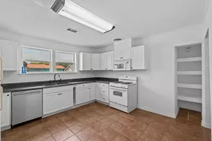 5311 Perry Ave, Galveston, TX 77551 - Photo 23