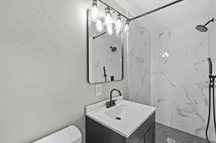 5311 Perry Ave, Galveston, TX 77551 - Photo 13