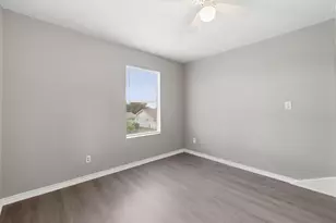 5311 Perry Ave, Galveston, TX 77551 - Photo 39