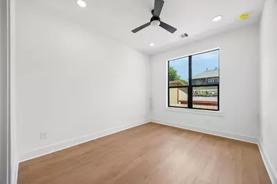 1325 W 22nd Street, Houston, TX 77008 - Photo 17
