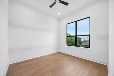 1325 W 22nd Street, Houston, TX 77008 - Photo 25