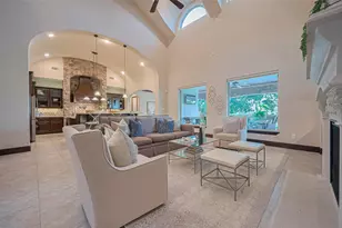 14 Royal King Rd, Tomball, TX 77377 - Photo 11