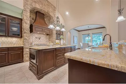 14 Royal King Road, Tomball, TX 77377 - Photo 19