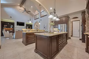 14 Royal King Rd, Tomball, TX 77377 - Photo 17