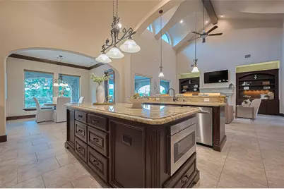 14 Royal King Road, Tomball, TX 77377 - Photo 13