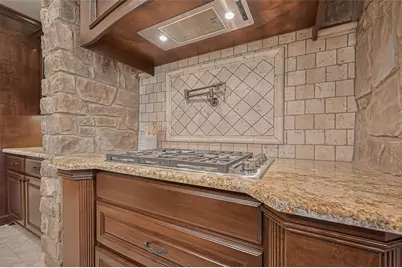 14 Royal King Road, Tomball, TX 77377 - Photo 17