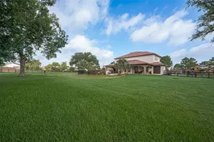 14 Royal King Rd, Tomball, TX 77377 - Photo 43
