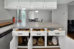 17 Kittiwake Ct, Spring, TX 77380 - Photo 9