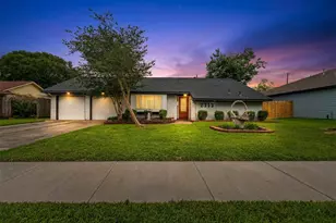 2313 Cedar St, Pearland, TX 77581 - Photo 3