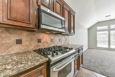 2024 Shore Breeze Drive, Pearland, TX 77584 - Photo 11