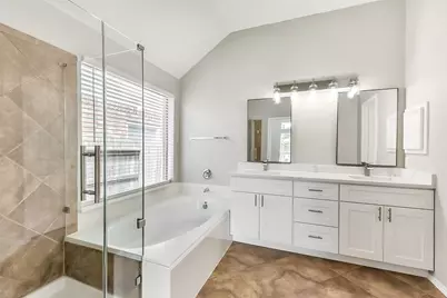 2024 Shore Breeze Drive, Pearland, TX 77584 - Photo 17