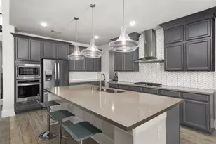 12510 Grayton Dr, Texas City, TX 77568 - Photo 9