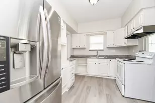 5049 Jefferson St, Houston, TX 77023 - Photo 13