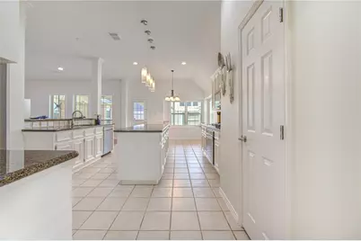 1411 Lake Pauline Court, Richmond, TX 77406 - Photo 9