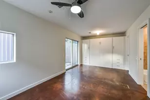 355 Sydnor St, Houston, TX 77020 - Photo 25