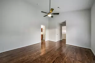 355 Sydnor St, Houston, TX 77020 - Photo 21