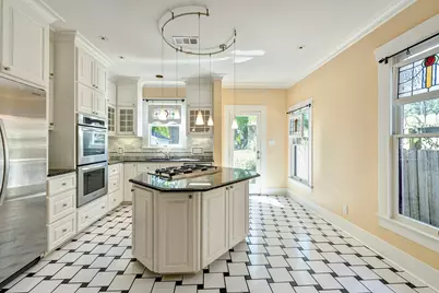 1403 Bonnie Brae, Houston, TX 77006 - Photo 7