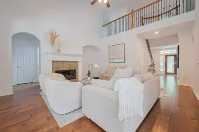 157 E Frontera Circle, The Woodlands, TX 77382 - Photo 11