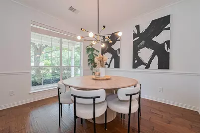 157 E Frontera Circle, The Woodlands, TX 77382 - Photo 5