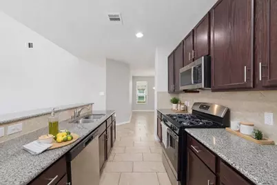 2707 Golden Hills Court, Fresno, TX 77545 - Photo 11