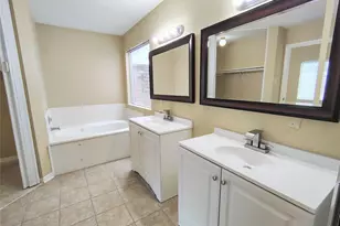 4407 Waterfall Way, Sugar Land, TX 77479 - Photo 13