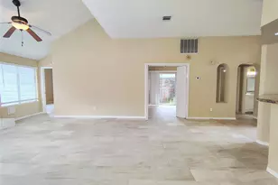 4407 Waterfall Way, Sugar Land, TX 77479 - Photo 5