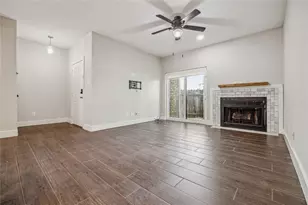 8100 Cambridge St, Houston, TX 77054 - Photo 3