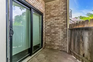 8100 Cambridge St, Houston, TX 77054 - Photo 25