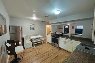 8137 Wetherby Ln, Houston, TX 77075 - Photo 7