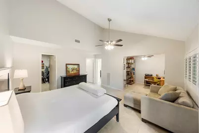 18040 Bal Harbour Drive, Houston, TX 77058 - Photo 15