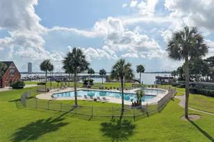 18040 Bal Harbour Dr, Houston, TX 77058 - Photo 25