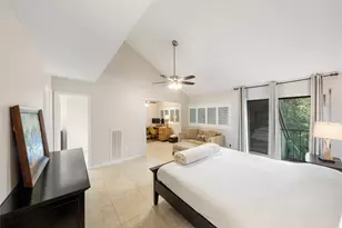 18040 Bal Harbour Dr, Houston, TX 77058 - Photo 17