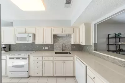 18040 Bal Harbour Drive, Houston, TX 77058 - Photo 13