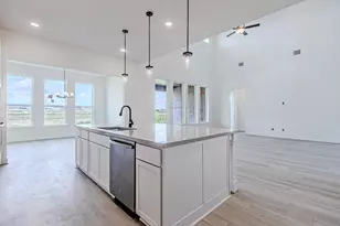 153 Peninsula Pt Dr, Montgomery, TX 77356 - Photo 13