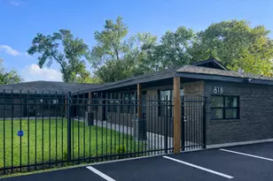 618 E 40th St, Houston, TX 77022 - Photo 5
