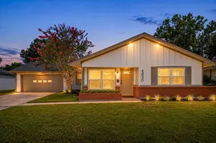 4830 Hummingbird St, Houston, TX 77035 - Photo 1