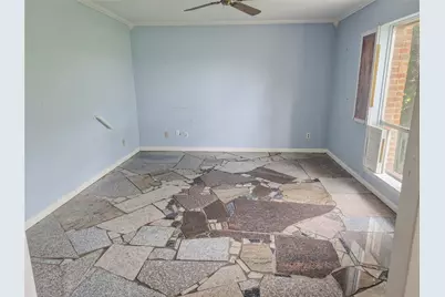 102 Post Oak, Lake Jackson, TX 77566 - Photo 17