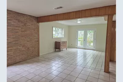 102 Post Oak, Lake Jackson, TX 77566 - Photo 13
