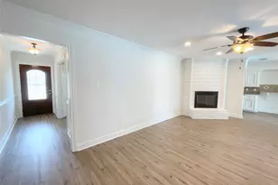 2502 Lufkin Ln, Deer Park, TX 77536 - Photo 5